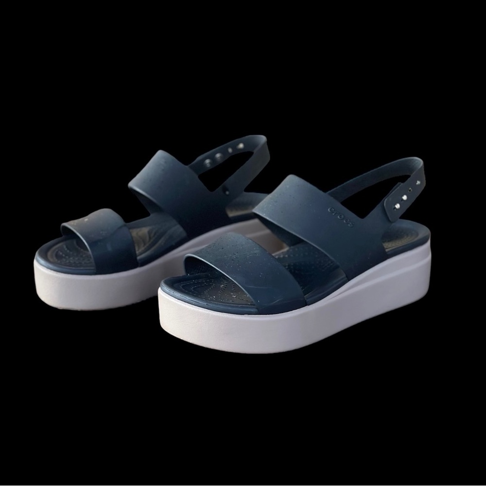 Women’s Crocs Brooklyn Low Wedges Sandal